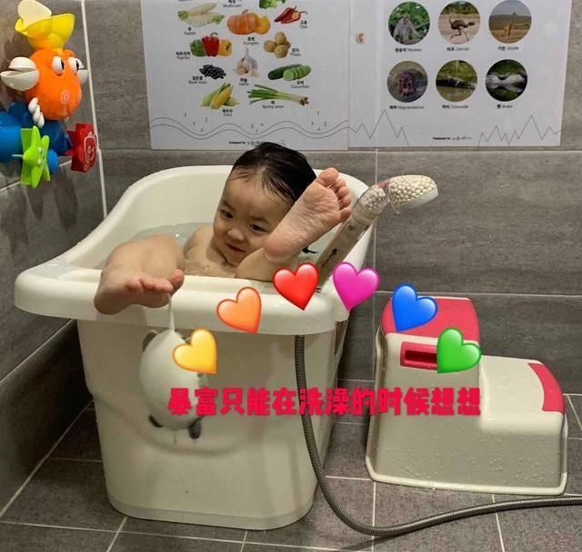  「内科」笑话段子：感冒发烧这种病，内科也能治好。以后你不用再来儿科治疗了