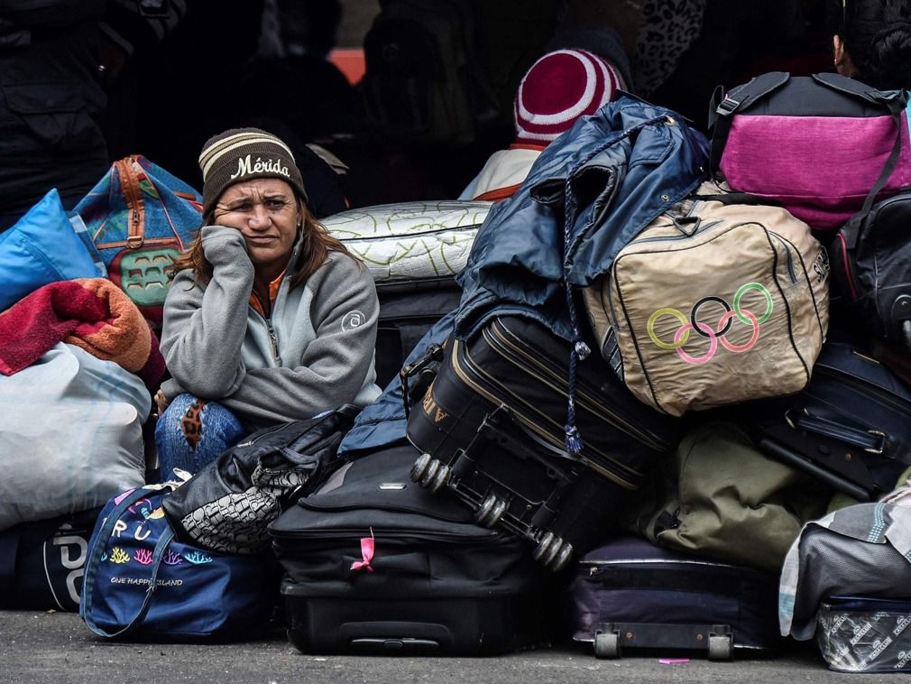 一只鸡价值上千万 通货膨胀下的委内瑞拉