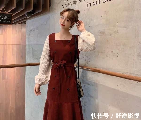  『大气』春季碎花裙气质柔美，复古裙典雅大气，裙子就应该这样穿