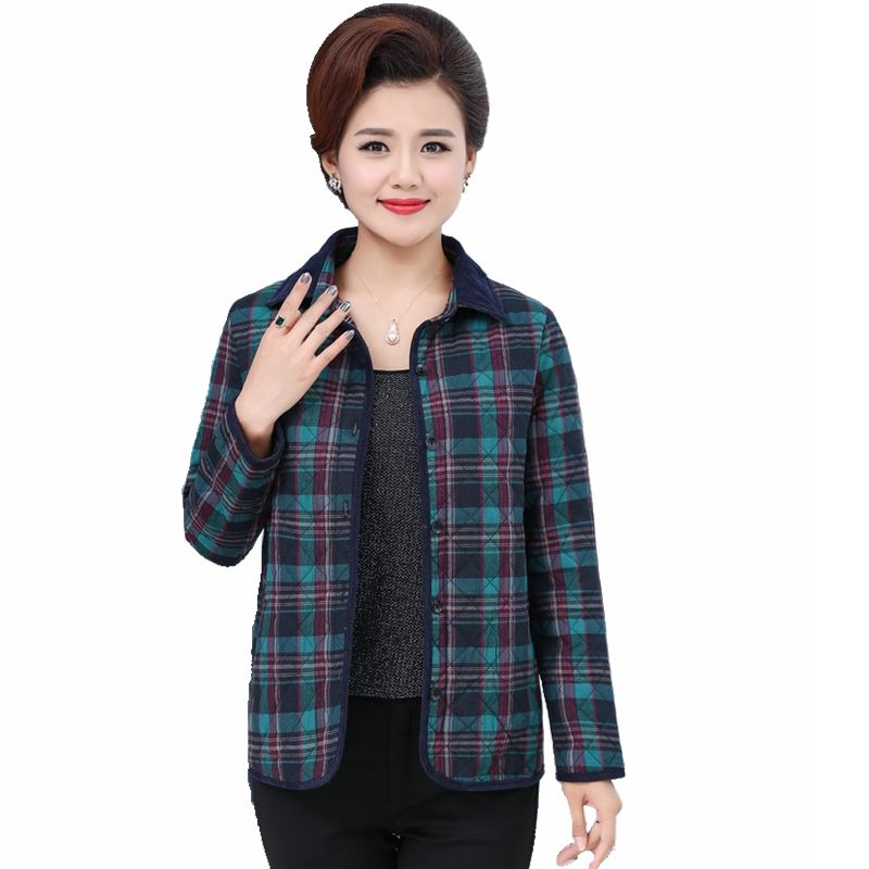 初秋季节别乱穿了，现在都流行“洋气衫”穿上显瘦又减龄呢