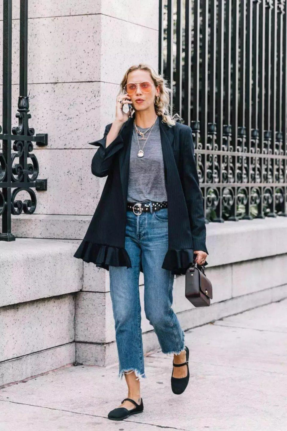  平底鞋+高腰裤穿得好，真没高跟鞋什么事了!