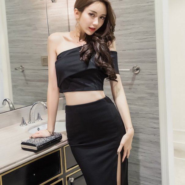 性感迷人包臀裙裙,勾勒出女人的体态美,性感就是这么简单