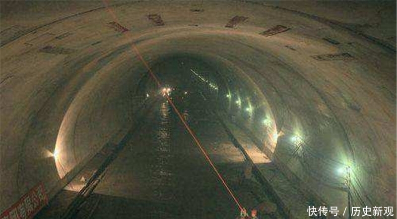 中国这条隧道打破“常规”，创建交通新模式，堪称“隧道里程碑”