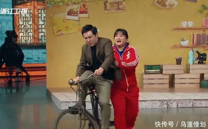  花花华晨宇@《王牌对王牌》最新一期，虽然还是那么搞笑，但太无厘头！