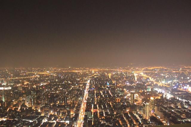 台湾的台北，放在中国内地城市里，能称为一线吗？