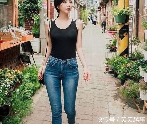  「自信」华丽典雅的高跟鞋美女，展现出自信的女人味