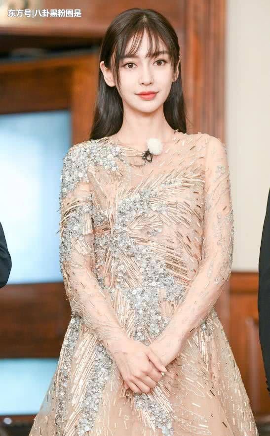 资源好到爆!杨颖竟穿高定裙上综艺，真是羡煞旁人!