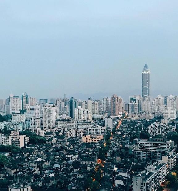  网友■中国九个带州的城市霸气航拍，网友：这五个省会都很震撼