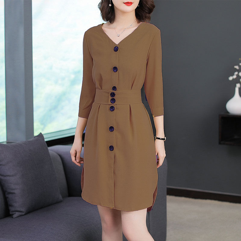 真没想到!穿上这些新款长裙连背影都叫人神魂颠倒，深深着迷