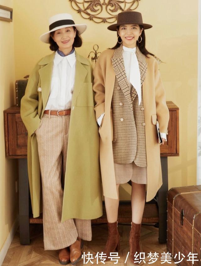  #女人#女人到了40岁，穿衬衫尽量少搭西装，瞧瞧三木妈妈这样穿美极了！