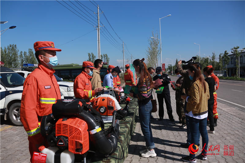  「防火」新疆伊犁森林消防：将防火足迹布满“古道”霍城（图）