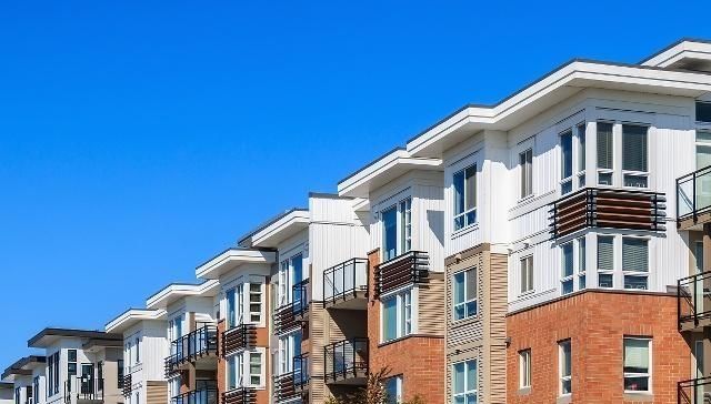  「平面图」面宽10米多的农村三层小别墅，家里建上一栋也挺气派