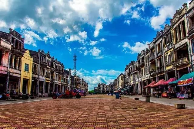 春天最适合一个人小住几日的安静古镇，累了就出去走走！