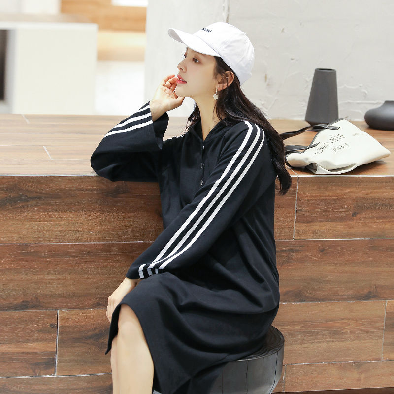 虽入秋,但显别穿毛衣!试试这卫衣裙,矮个子表妹穿简直萌爆