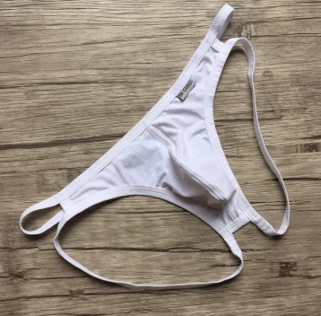 义乌造“1绳到底透明裤”火了，老公再也不要三角裤，穿上太舒服