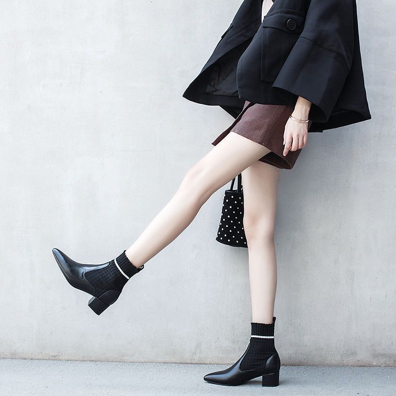 身高不足1米6，入秋后裤子别乱穿!九分烟管裤+马丁靴，巨显高