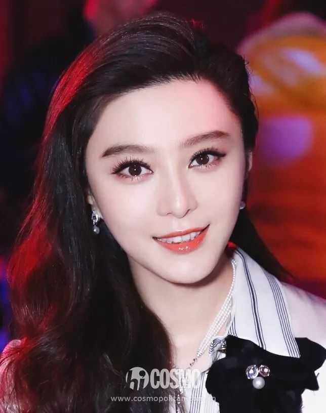 彩妆迷 | 衣橱中必有小黑裙，那么唇膏中的“小黑裙”是哪个色号?