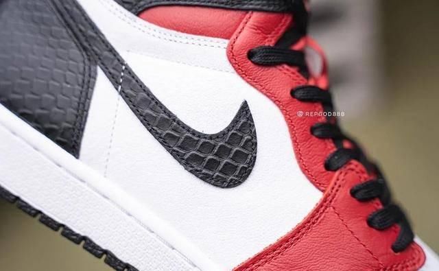  「球鞋」蛇皮球鞋上脚！这双 AJ1 提前锁定2020人气王鞋款