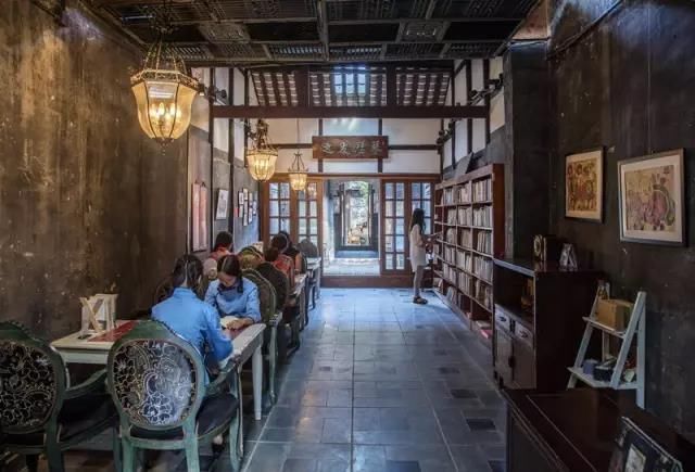 安仁的气质就是和别的古镇不一样