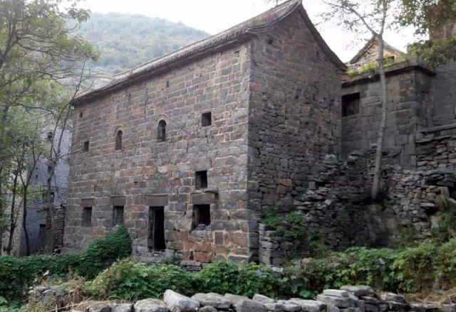 河南最神秘的村落，位于太行山深处，如今几乎成为空城！