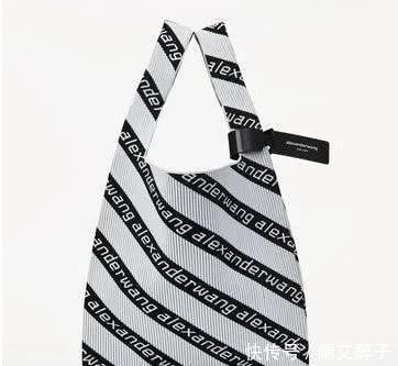 「值得」魔都女孩,值得穿出自己的“态度”!