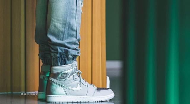  『回归』超限量「日本限定」Air Jordan 1 七月回归，实物上脚曝光