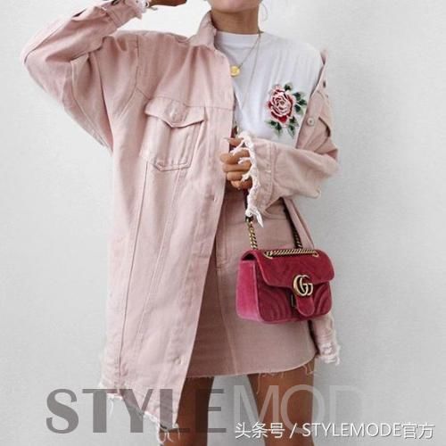 Oversized的狂热者，四招让你轻松驾驭宽松时尚！