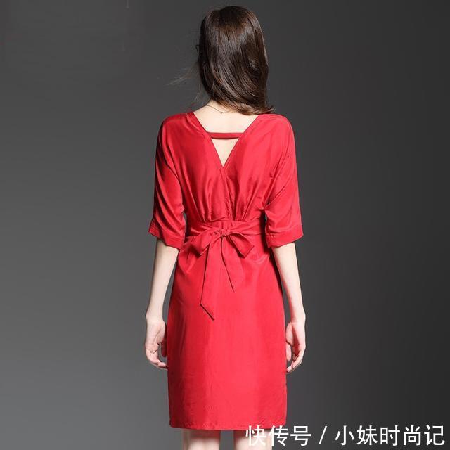 【定能】想要穿出优雅气质,这几款连衣裙定能让你女人味十足