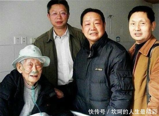 他隐姓埋名40年儿女不知其身份，借钱住院身份曝光，惊动军方