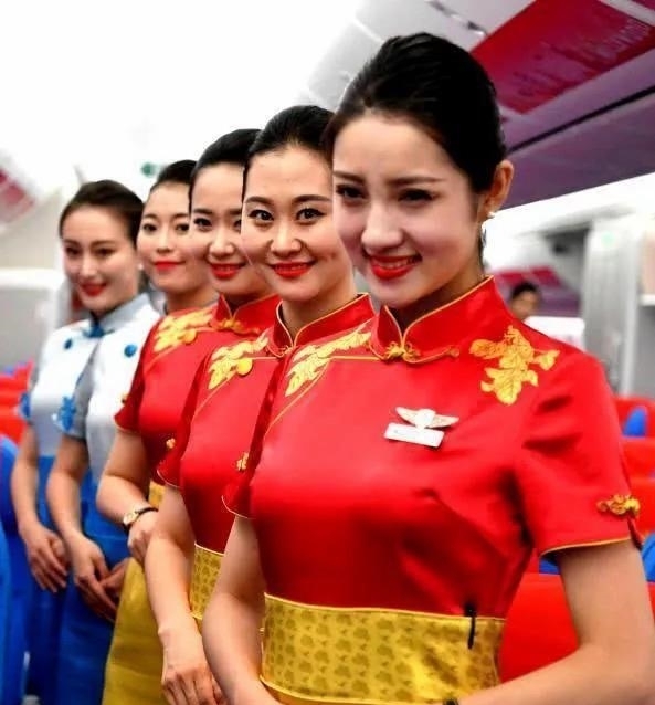  「旗袍装」各航空公司空姐的旗袍装，大家更喜欢哪一个呢