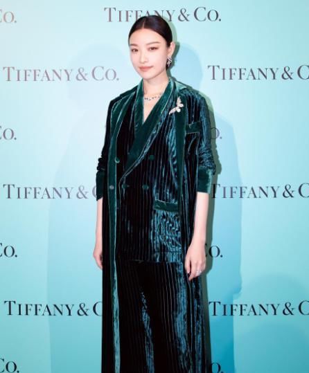  复古■早春风衣不吃香了，2020年早春流行款，时髦贵气又复古