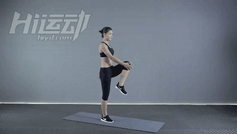 杨紫分手后竟然瘦了这么多，机场照小腿细的让人心疼