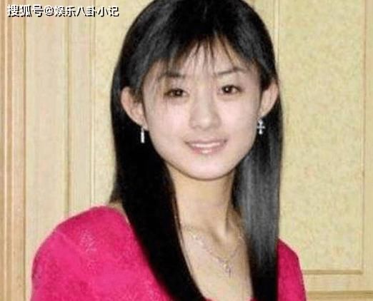  『女王』她出身农村却想当空姐，跑龙套七年被导演嘲笑，如今33岁成收视女王