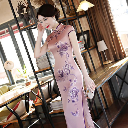 哇塞！现在的女人真会穿，改良旗袍穿得有滋有味，简直迷死人