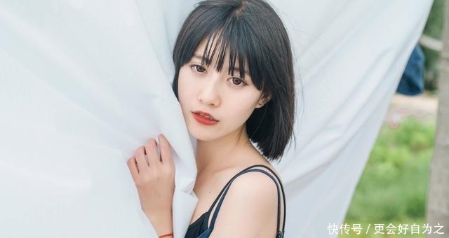 『天生』脸上有这五个特征的女生,天生自带浓妆效果,第四个可遇不可求!