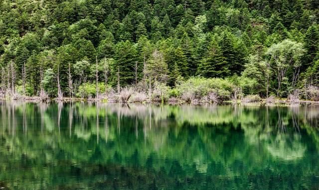  『名气』距离成都3.5小时车程有个“人间天堂”，景色如画，名气却不大！