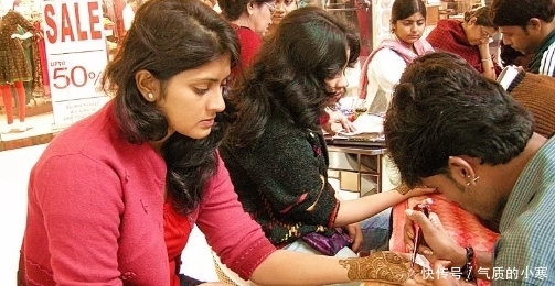 带1千人民币去印度能呆一周吗？印度姑娘说出答案：想多了！