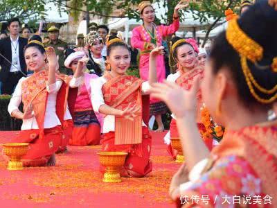 老挝美女导游：最喜欢服务中国游客！每天可以赚取100元导游费