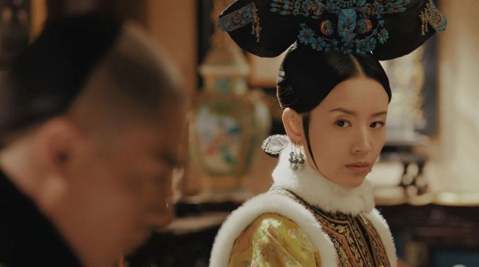  「早已」五个版本的富察皇后：秦岚洗白知画，董洁最美，而她早已归隐！
