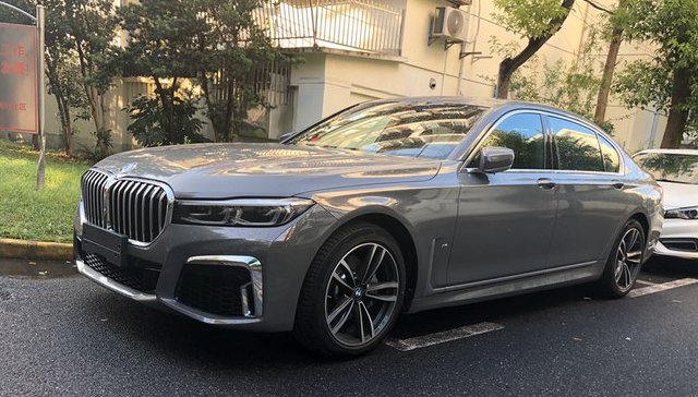 #豪车#豪车中的清流,诞生40多年,捧成同级标杆,加速6.3秒,超越奔驰S级