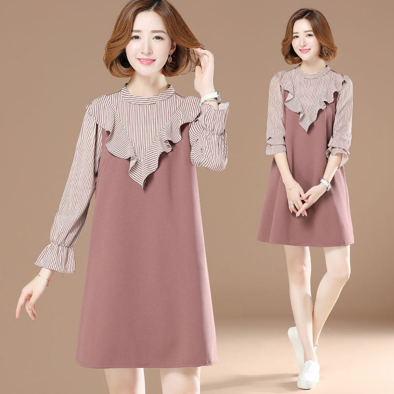 很多人都以为我减肥成功了,其实多亏这A字裙,不但显高挑还藏肉