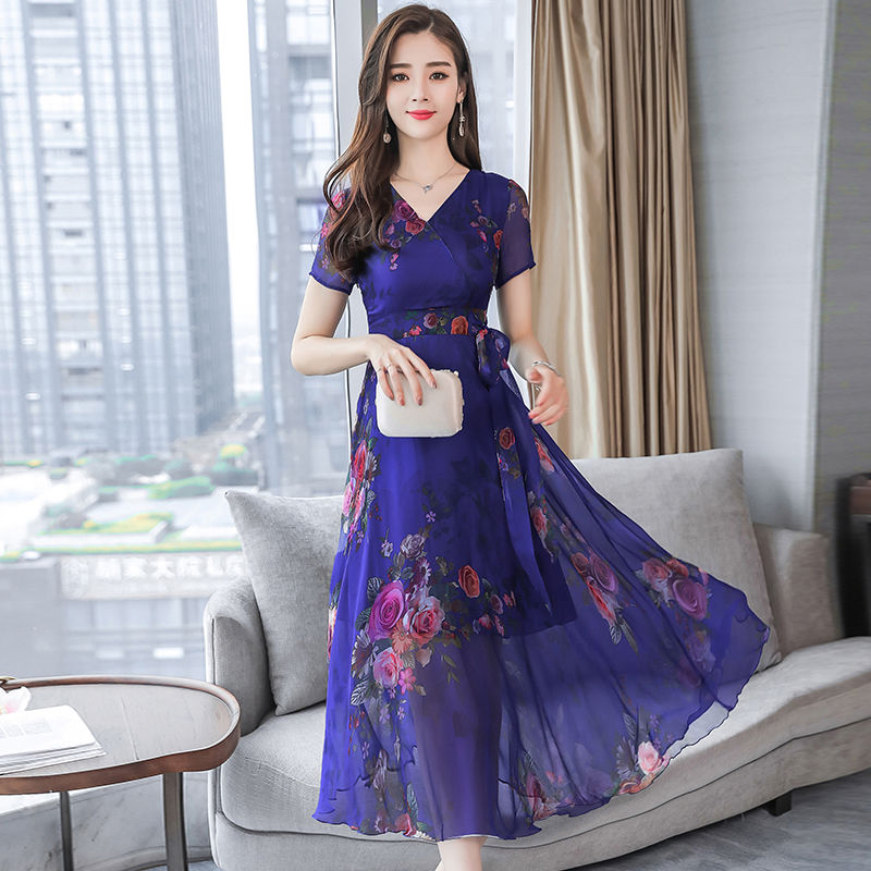 初秋不可错的“温柔裙”，气质柔美，款款动人，真好看