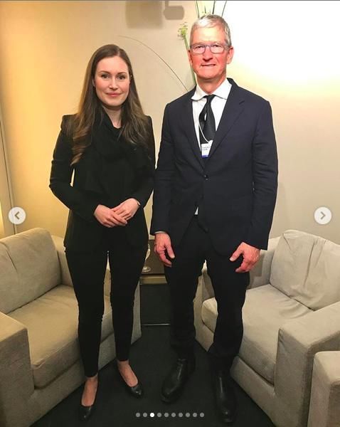 牛仔裤■如邻家女孩般，对比下伊万卡油腻了，芬兰女总理牛仔裤亮相达沃斯