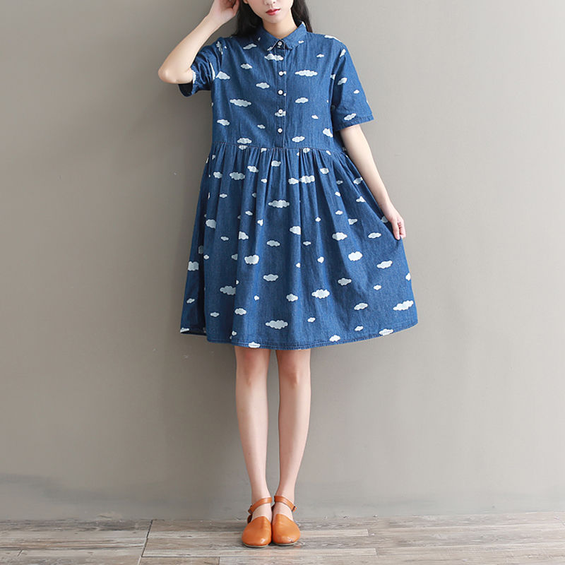 这才是小女人该有的风范!穿这印花裙,复古清新有气质