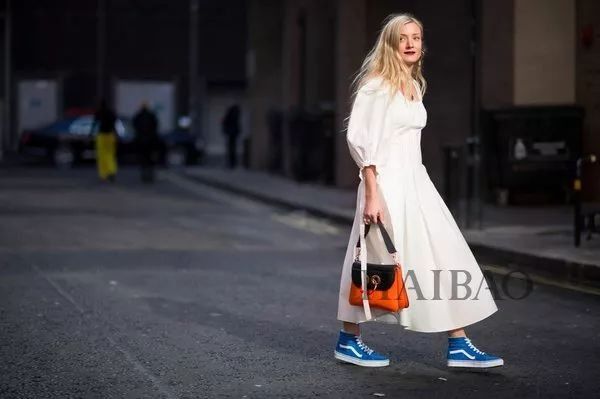 什么| 穿对了鞋子还能显脚小?这几双鞋的隐藏功能你不得不知!