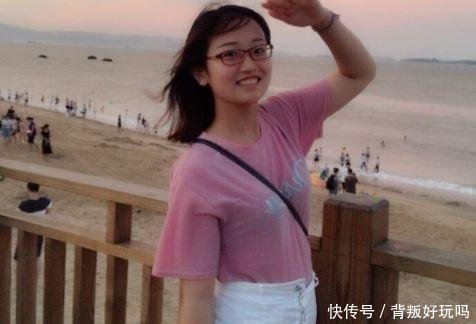 网红“西瓜妹”丑照门发酵，现本人出来回应此事，网友老婆回家