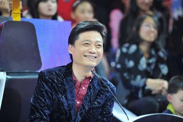 崔永元反击黄奕前夫,被其造谣出轨诈骗,如今正式立案起诉