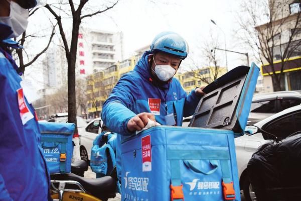  「公共自行车」大疫当前 责任在肩丨太原：那些坚守在自己岗位上