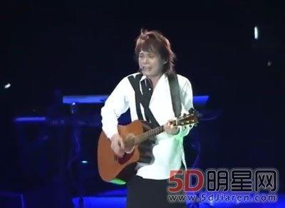 伍佰的歌为什么被禁 伍佰除了嗓音有沧桑感再无其他特长