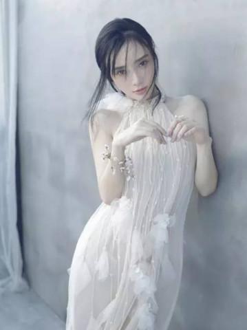 李小璐最全的撩人身材照，最后一张舍不得翻页，难怪那么多人被她